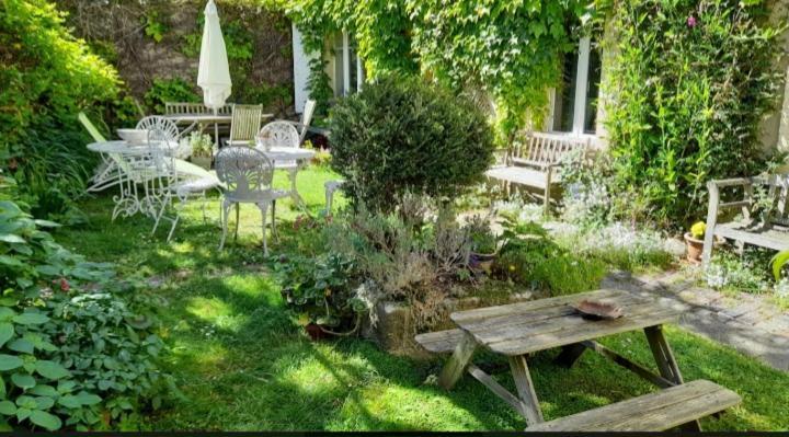 Abrigermaine Bed & Breakfast Ароманш-ле-Бен Екстериор снимка